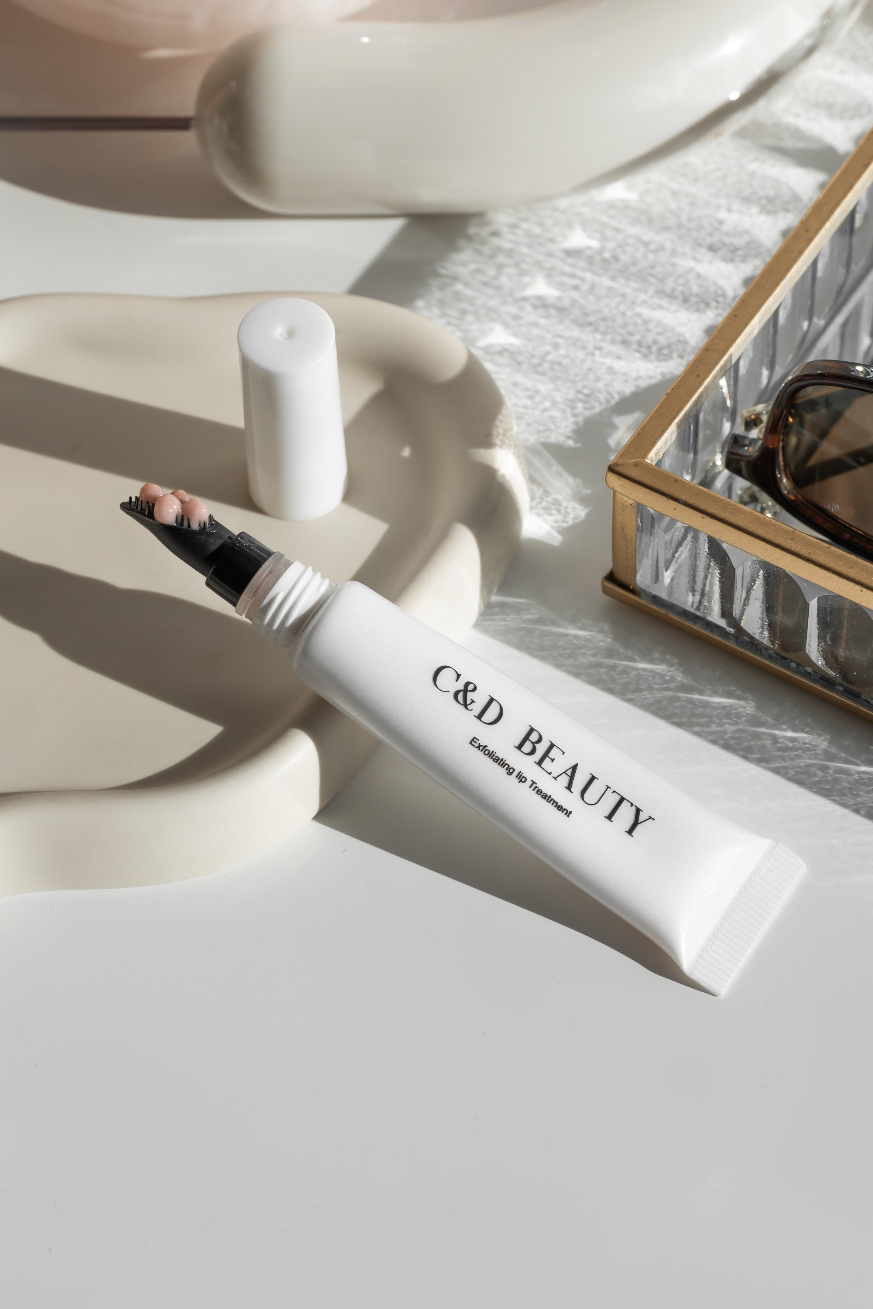 lips salegreat c Farmacy Vitamin + Peptide Hydrating Lip Balm - Lip Smoothie Moisturizing + Plumping Treatment - Smooths Lines with a High-Gloss Finish The multi Exfoliating Lip Treatment